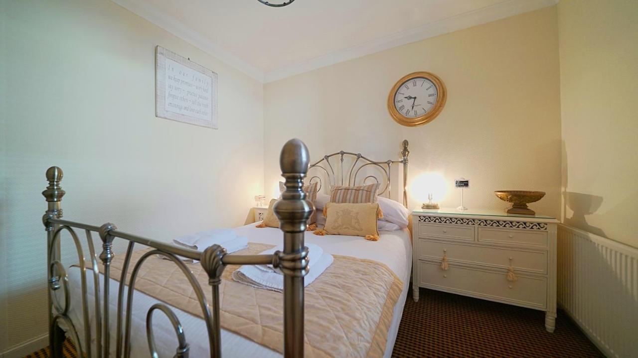 The Old Tramhouse Self Catering Apartments Stirling Dış mekan fotoğraf