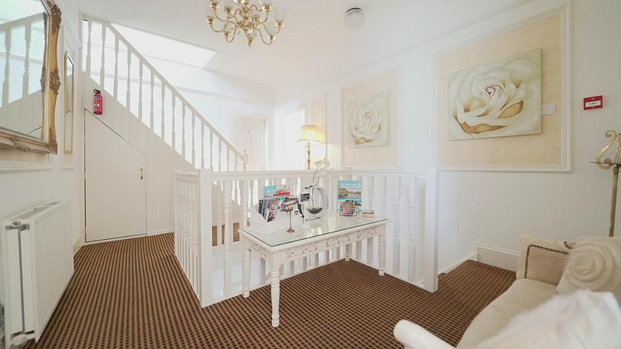 The Old Tramhouse Self Catering Apartments Stirling Dış mekan fotoğraf