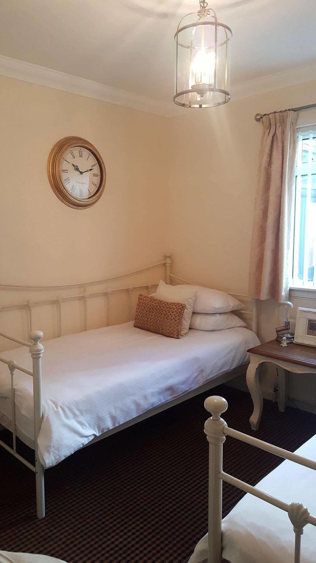 The Old Tramhouse Self Catering Apartments Stirling Dış mekan fotoğraf